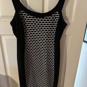 R&M Richards Black & White Geometric Panel Sheath Dress – Size 10